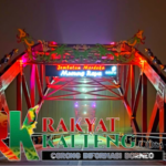 Jembatan Merdeka Kini Berwarna
