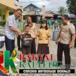 Langkah Disdikbud Mura Bagikan Tas Gratis untuk Pacu Semangat Belajar Siswa