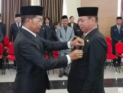 105 ASN Mura Terima Tanda Kehormatan Satyalancana Karya Satya