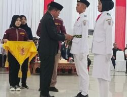 Bupati Perdie Kukuhkan 58 Anggota Paskibra  HUT Ke-78 RI