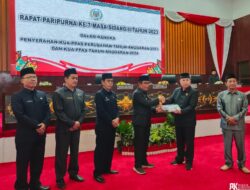 Pemkab Mura Serahkan Rancangan KUA-PPAS Perubahan 2023 dan TA 2024