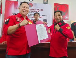Maju Pilkada, Heriyus Daftar ke DPC PDIP Mura