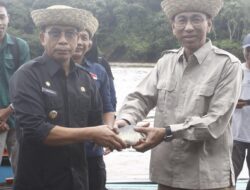 Hibah Dari Pemkab Mura, Kelompok Tani Citra Rasa Desa Bahitom Panen 7 Ton Ikan