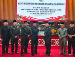 Pj Bupati Mura Serahkan Materi Rancangan KUPA dan PPAS APBD TA 2024