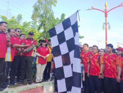 Pj Bupati Lepas Ribuan Peserta Jalan Sehat