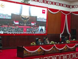 Pj Bupati Mura Hadiri Rapat Paripurna Dengarkan Pidato Presiden RI Pada HUT Proklamasi ke 79