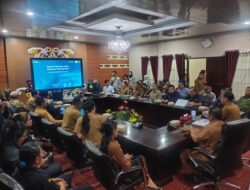 Peserta Rapat Diharapkan Memberi Masukan Untuk Solusi Progres Pekerjaan Lisdes