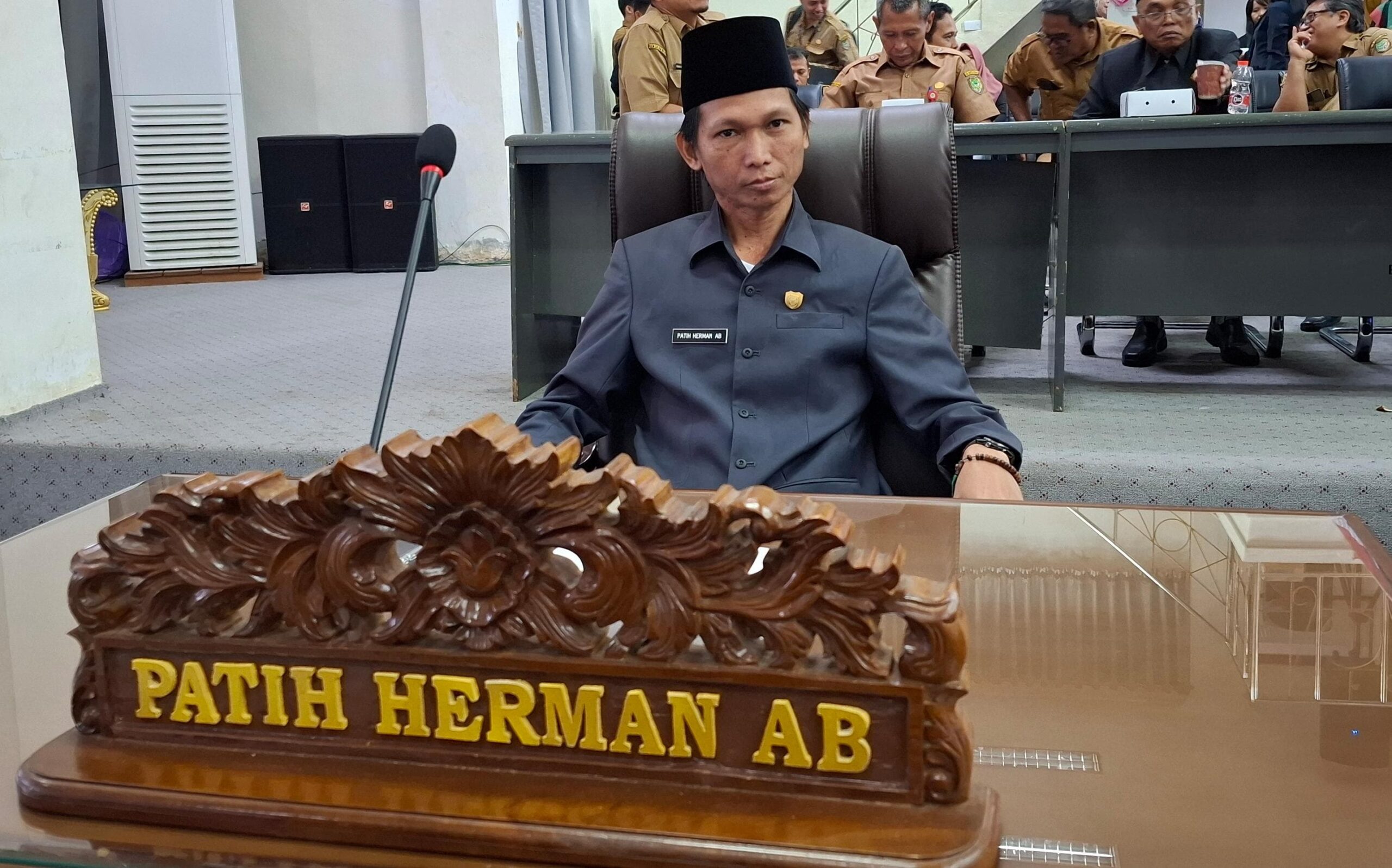 ANGGOTA DPRD BARITO UTARA - Patih Herman AB.