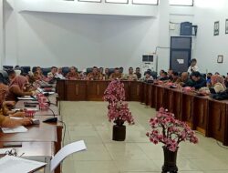 DPRD Barito Utara Gelar RDP Bahas Status Honorer R2 dan R3 bersama Pemkab