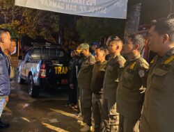 Kasatpol PP dan Damkar Pimpin Patroli Trantibum di Kota Puruk Cahu