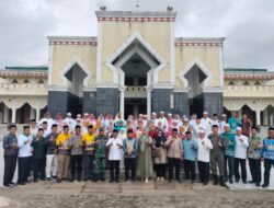 Satpol PP Mura Kawal Rombongan Jamaah Haji hingga Tiba di Puruk Cahu