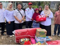 Wabup Kotim Kunjungi Korban Kebakaran, Salurkan Bantuan dan Beri Dukungan Moril