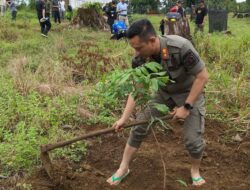 Kasatpol PP Damkar Mura Ajak Masyarakat Pelihara Lingkungan