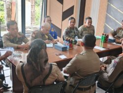 Kasatpol PP Damkar Rudie Roy Ingatkan Anggota Tetap Humanis kepada Masyarakat