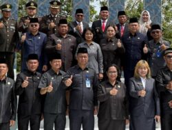 Kasatpol PP Damkar Murung Raya ikuti ziarah ke makam Pahlwan