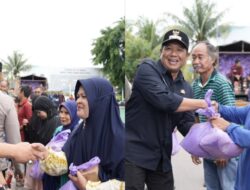 Menjelang Natal Tahun 2025 dan Tahun Baru 2026, Pemkab Barut Gelar Pasar Murah Serta Salurkan Sebanyak 700 Paket Sembako