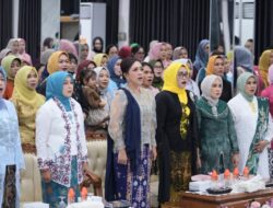 Peringati Hari Ibu, TP PKK Barito Utara Langsungkan Kegiatan Public Speaking