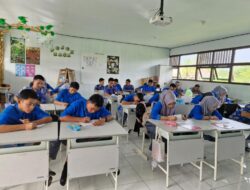 Disdik Kalteng Luncurkan Gerakan Literasi Menulis Indah Tegak Bersambung