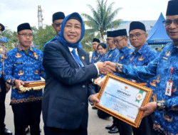 Hj Mery Rukaini Apresiasi Pencapaian 10 Besar Perangkat Daerah BerAKHLAK