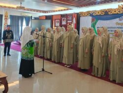 Dina Maulidah Jabat Ketua ICMI Perempuan Murung Raya