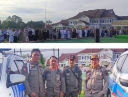 Jaga Ketertiban, Satpol PP Murung Raya Lakukan Pengamanan Sholat Idulfitri