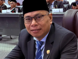 Bangun Poskamling Wilayah Kelurahan Jambu, Anggota DPRD Barut Harap Jaga Ketertiban Dan Keamanan Lingkungan