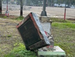 Prasasti Peresmian Alun-Alun Jorih Jerah Rusak, Jadi Sorotan Warga