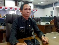 Anggota DPRD Barito Utara Harapkan Pemda Perhatikan Kesejahteraan Linmas Dan Kader Posyandu Kelurahan Lanjas