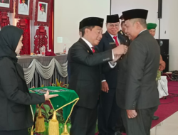 27 ASN Murung Raya Terima Penghargaan Satyalancana Karya Satya