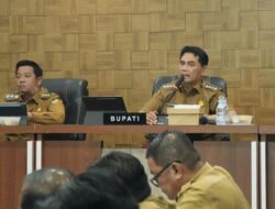 Bantu Distribusikan Air Bersih Bupati Barito Utara Intruksikan Kepada Disdamkarmat BPBD Serta Satpol PP