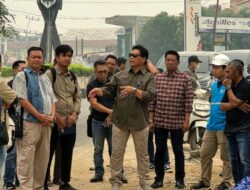 Pastikan Berjalan Lancar Bupari H Shalahuddin Bersama Jajaran Tinjau Progres Pelebaran Jalan Dalam Kota Muara Teweh